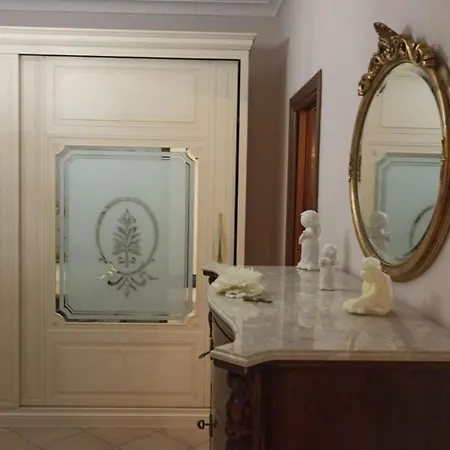 Valendriu's House Tatil Evi *